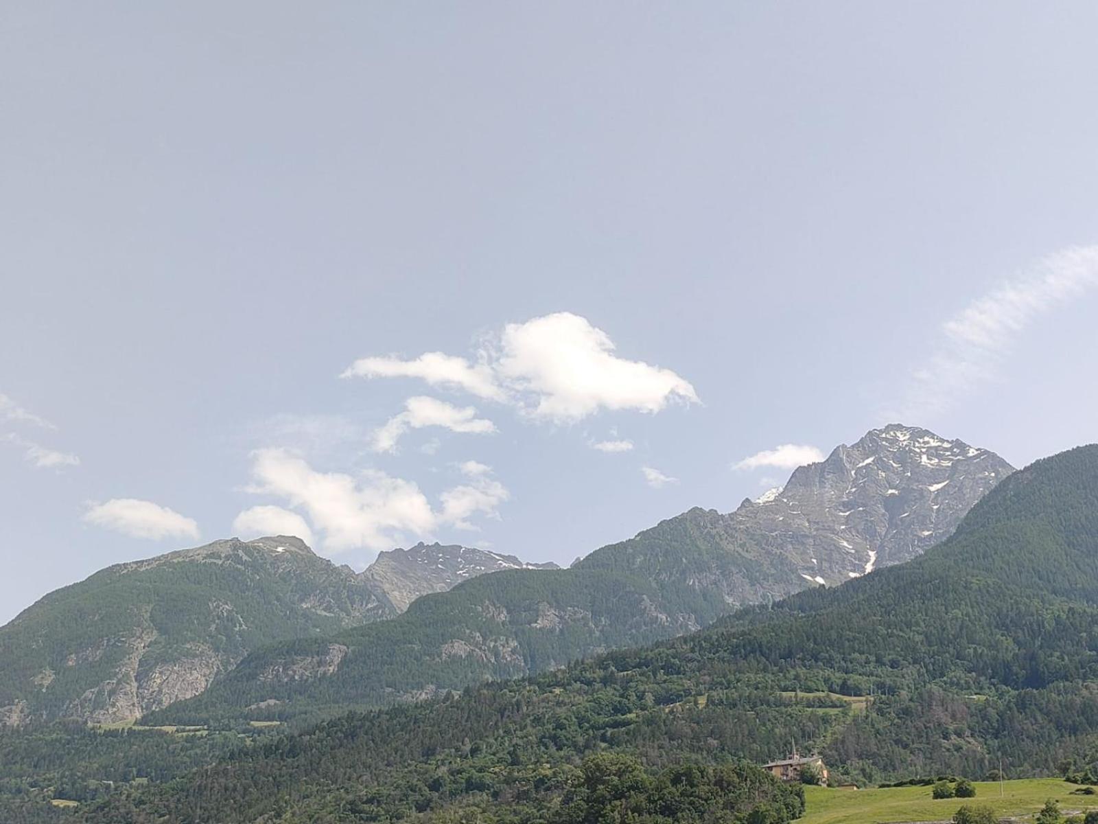 Ospitalita, Natura, Sport A Due Passi Da Aosta Luaran gambar